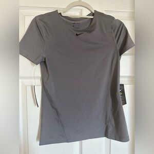 Nike Pro Slim Fit Training Top Small